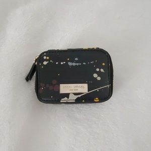 HB splatter paint travel pillbox